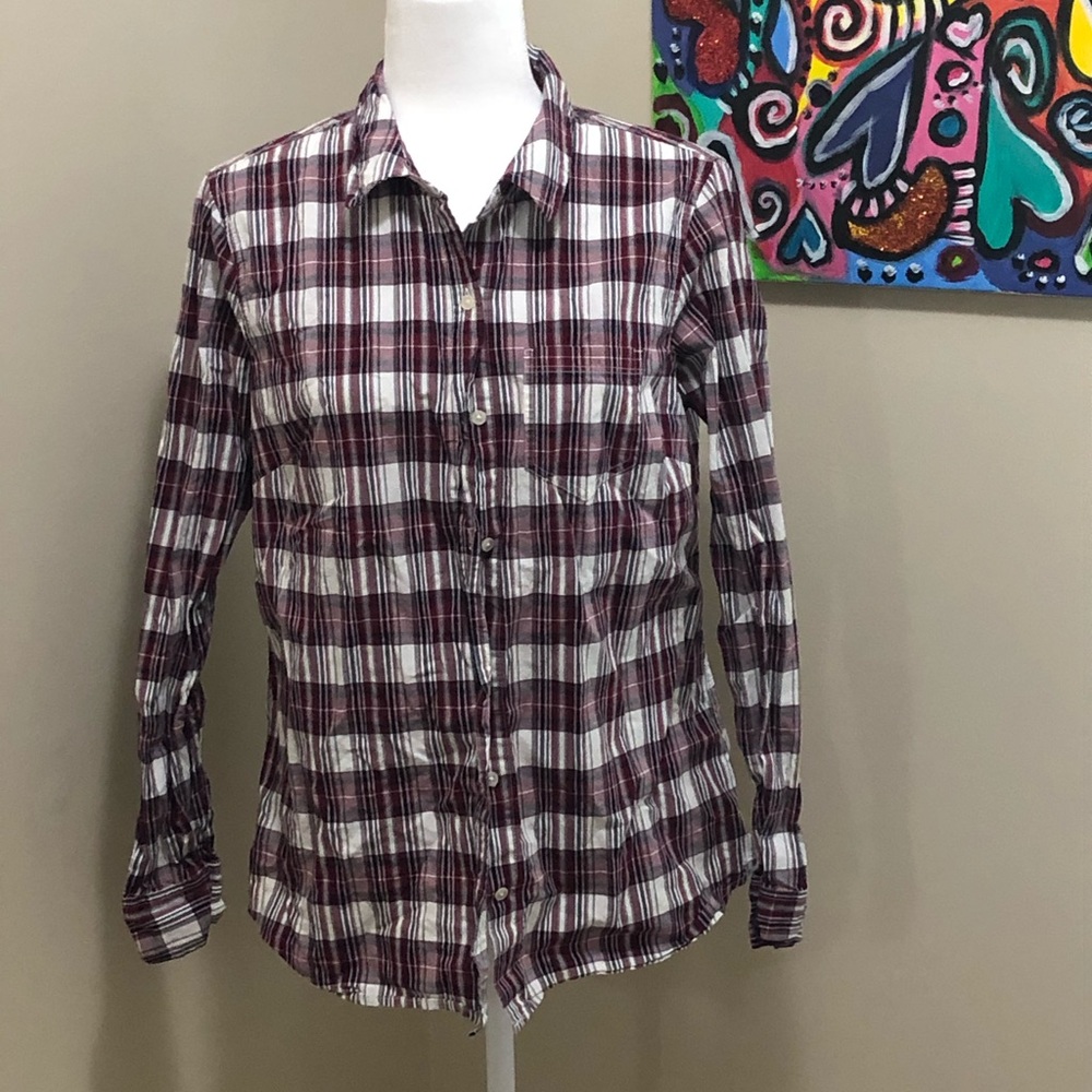 Gap boyfriend fit plaid button down